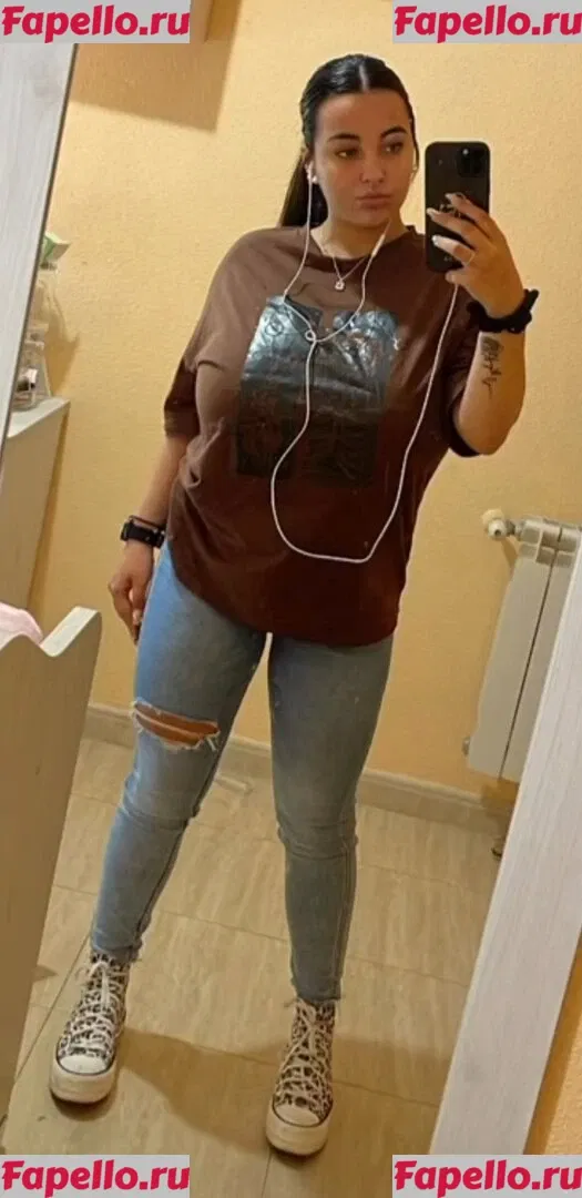 Anneris18 Onlyfans Photo Gallery 