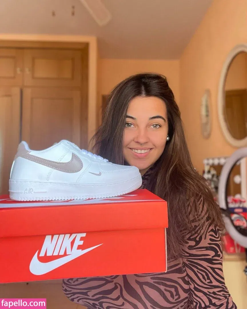 Anneris18 Onlyfans Photo Gallery 