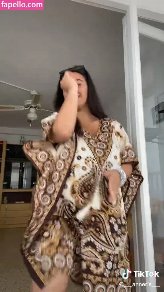 Anneris18 Onlyfans Photo Gallery 