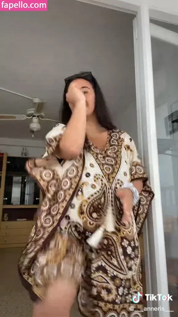 Anneris18 Onlyfans Photo Gallery 