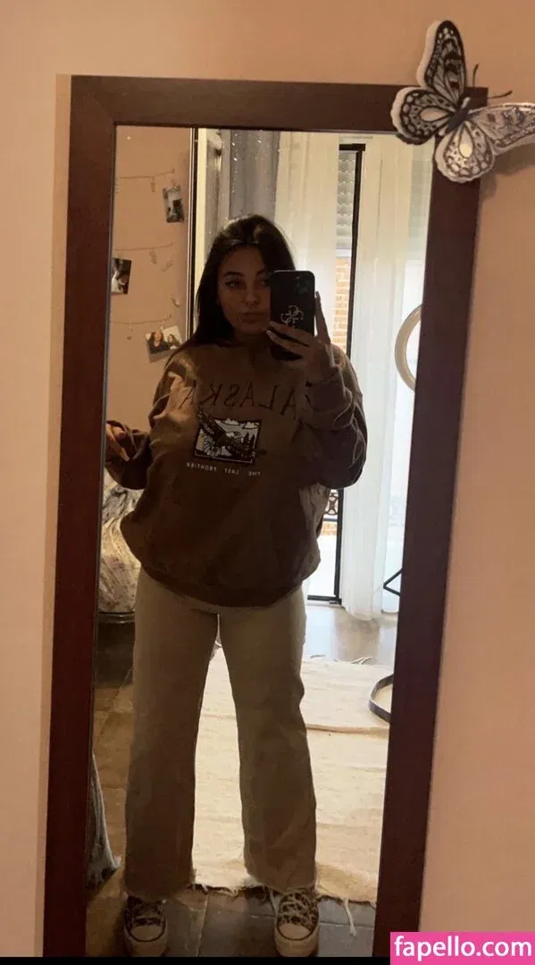 Anneris18 Onlyfans Photo Gallery 