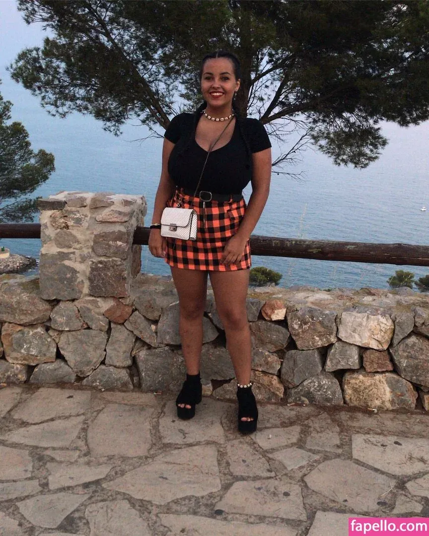 Anneris18 Onlyfans Photo Gallery 