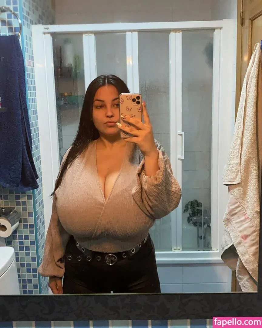 Anneris18 Onlyfans Photo Gallery 