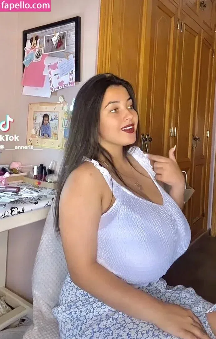 Anneris18 Onlyfans Photo Gallery 