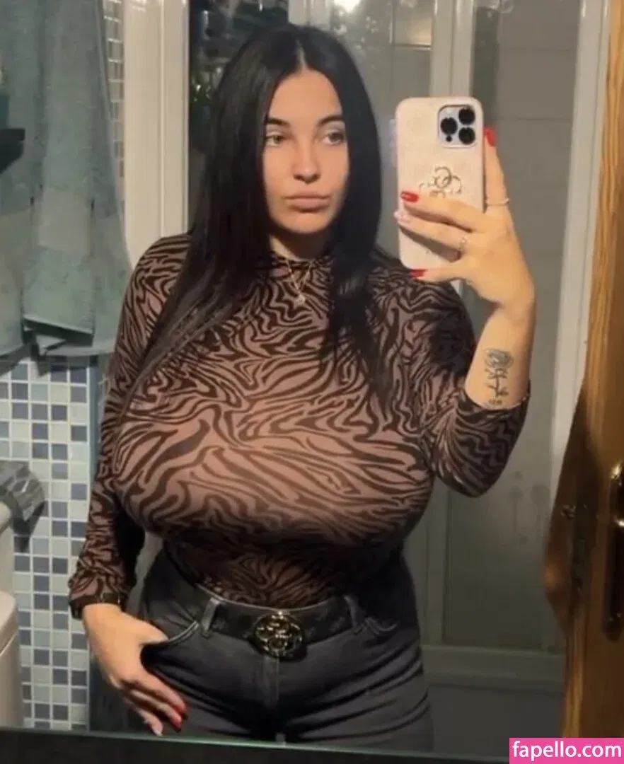 Anneris18 Onlyfans Photo Gallery 