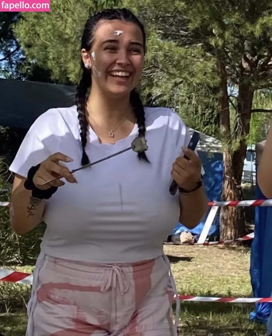 Anneris18 Onlyfans Photo Gallery 