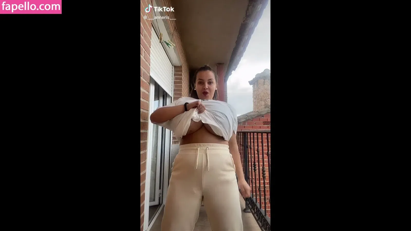 Anneris18 Onlyfans Photo Gallery 