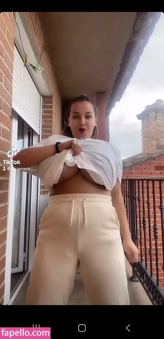 Anneris18 Onlyfans Photo Gallery 