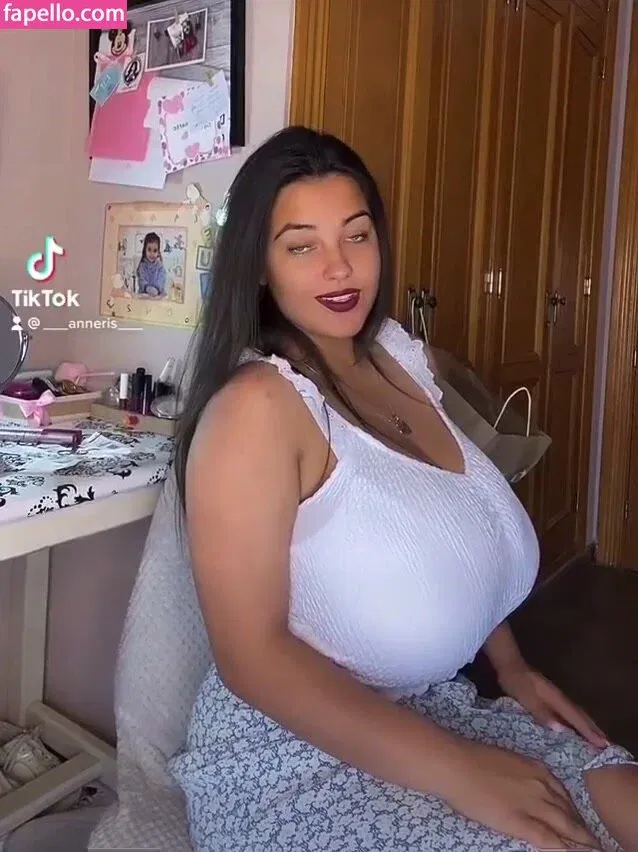 Anneris18 Onlyfans Photo Gallery 