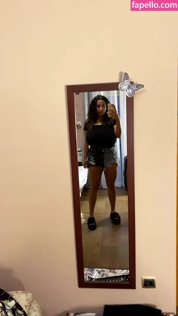 Anneris18 Onlyfans Photo Gallery 