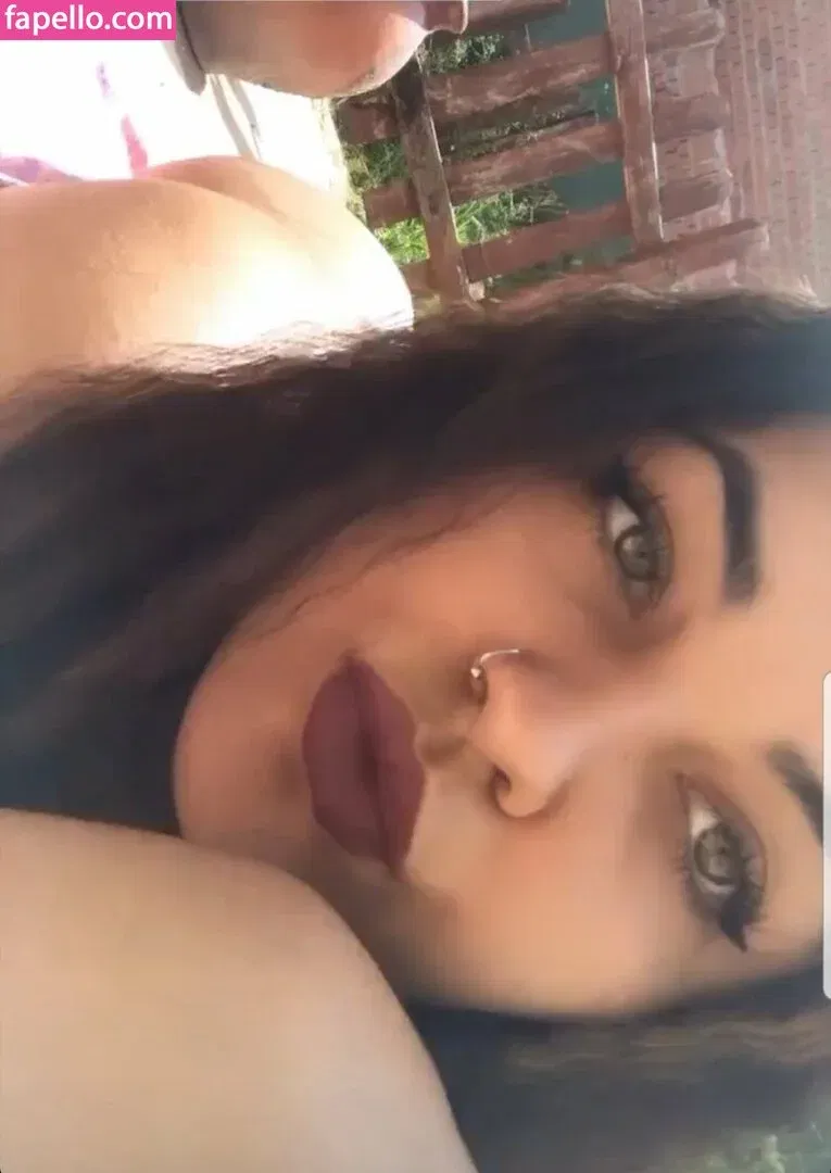 Anneris18 Onlyfans Photo Gallery 