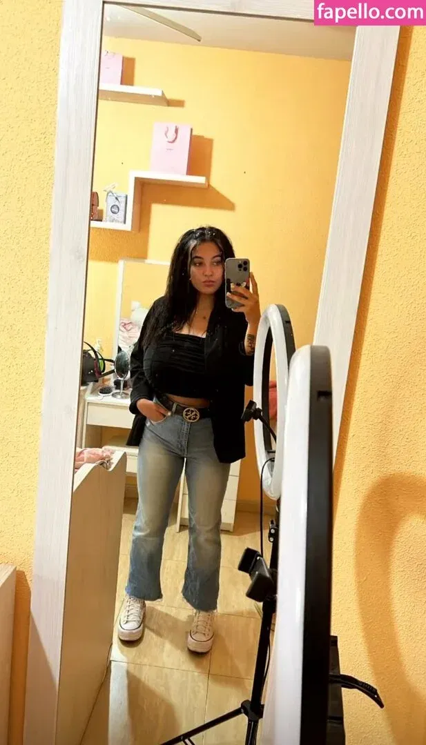 Anneris18 Onlyfans Photo Gallery 