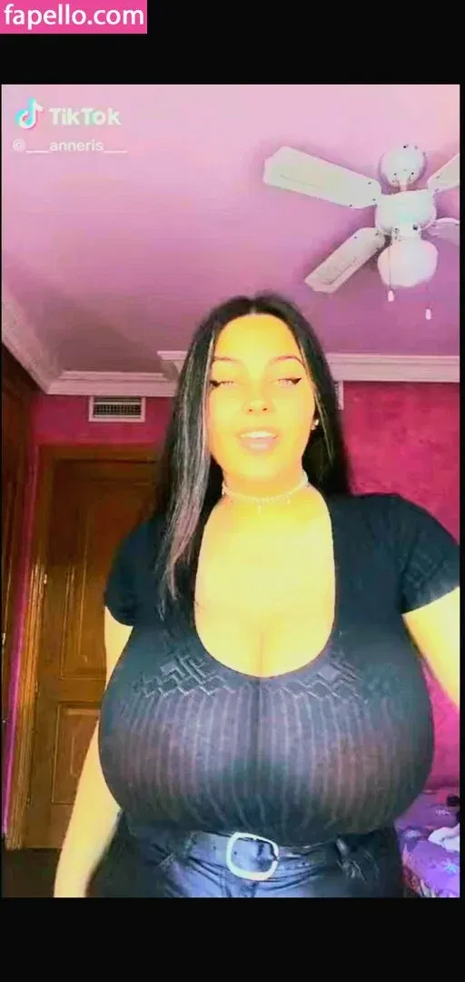 Anneris18 Onlyfans Photo Gallery 