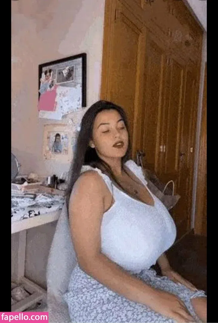 Anneris18 Onlyfans Photo Gallery 