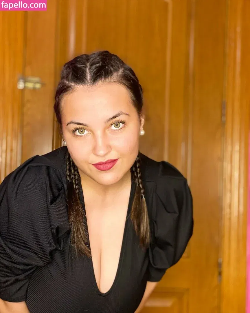 Anneris18 Onlyfans Photo Gallery 