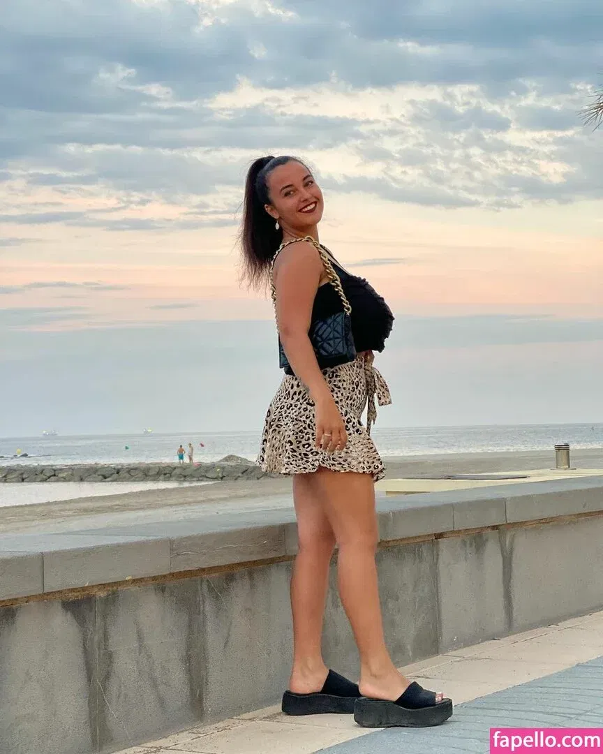 Anneris18 Onlyfans Photo Gallery 