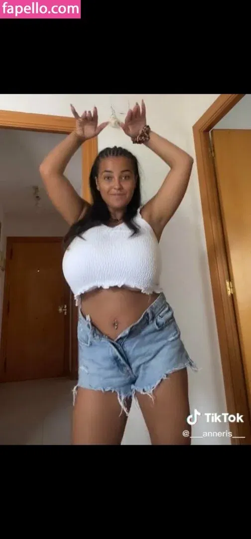 Anneris18 Onlyfans Photo Gallery 