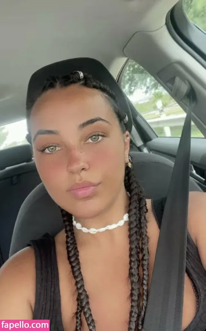 Anneris18 Onlyfans Photo Gallery 