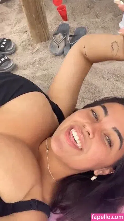 Anneris18 Onlyfans Photo Gallery 