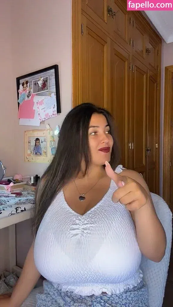 Anneris18 Onlyfans Photo Gallery 