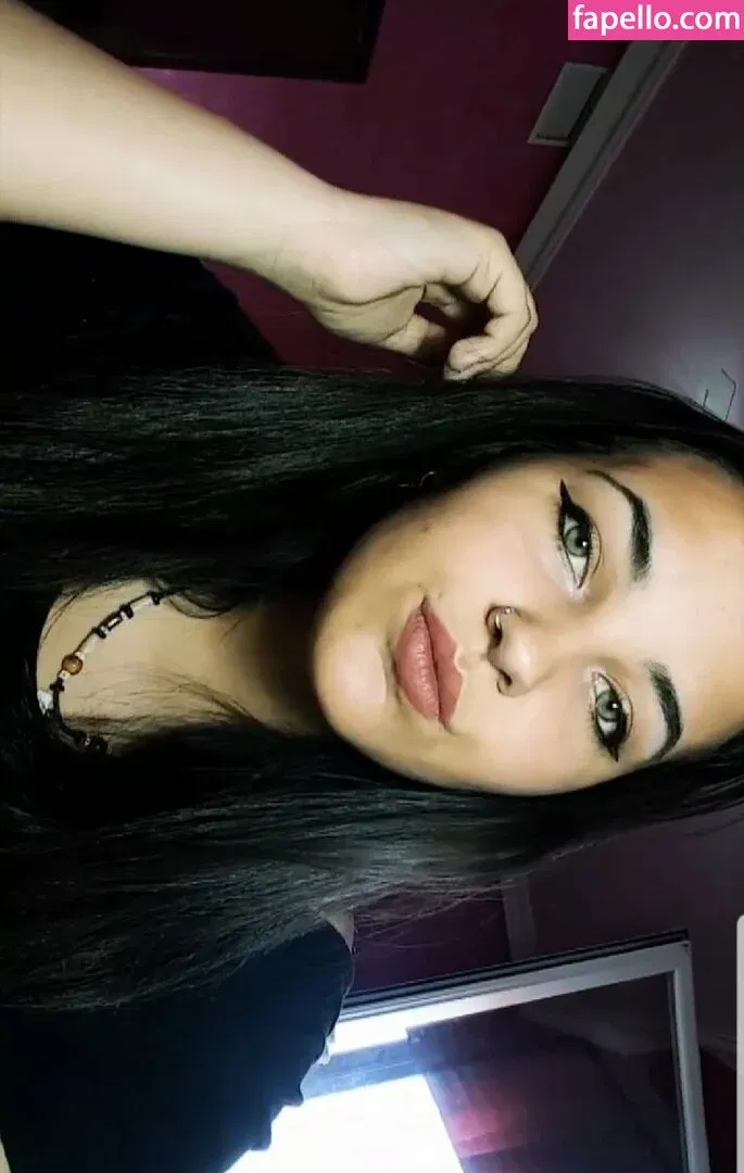 Anneris18 Onlyfans Photo Gallery 