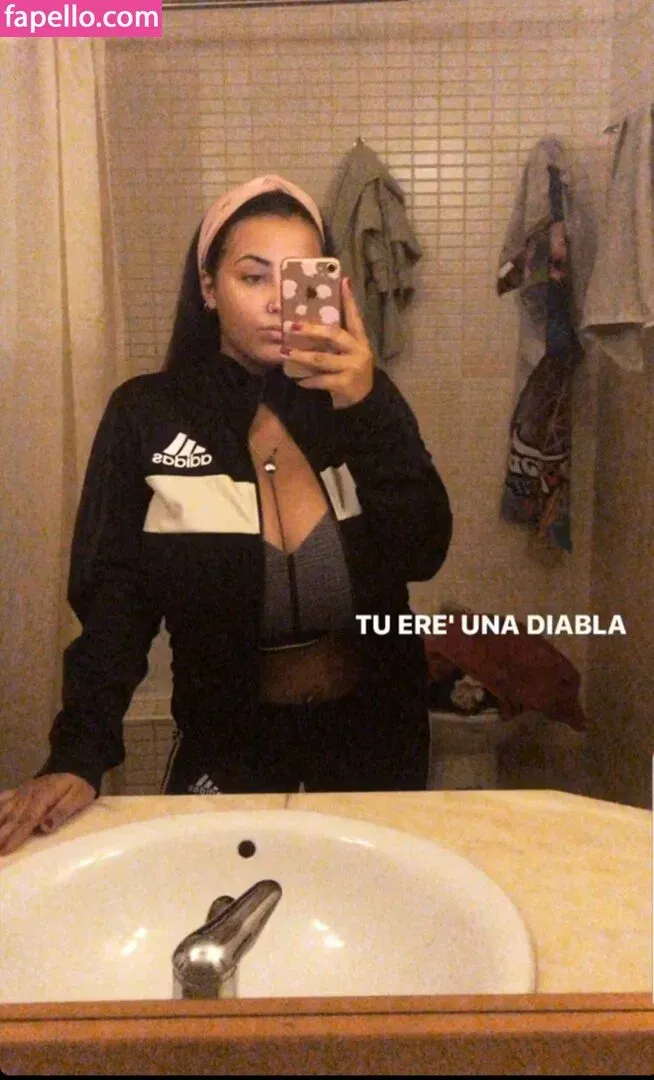 Anneris18 Onlyfans Photo Gallery 