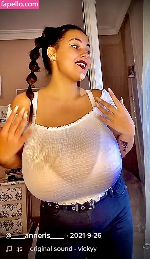 Anneris18 Onlyfans Photo Gallery 