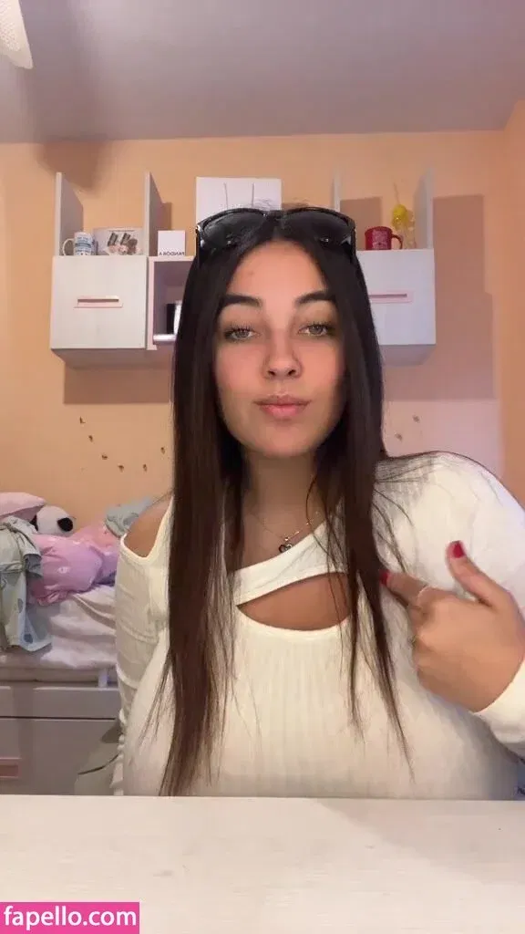 Anneris18 Onlyfans Photo Gallery 