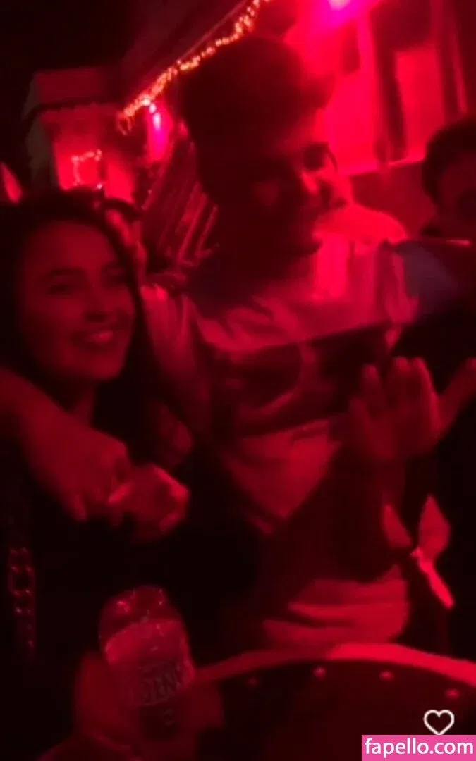 Anneris18 Onlyfans Photo Gallery 