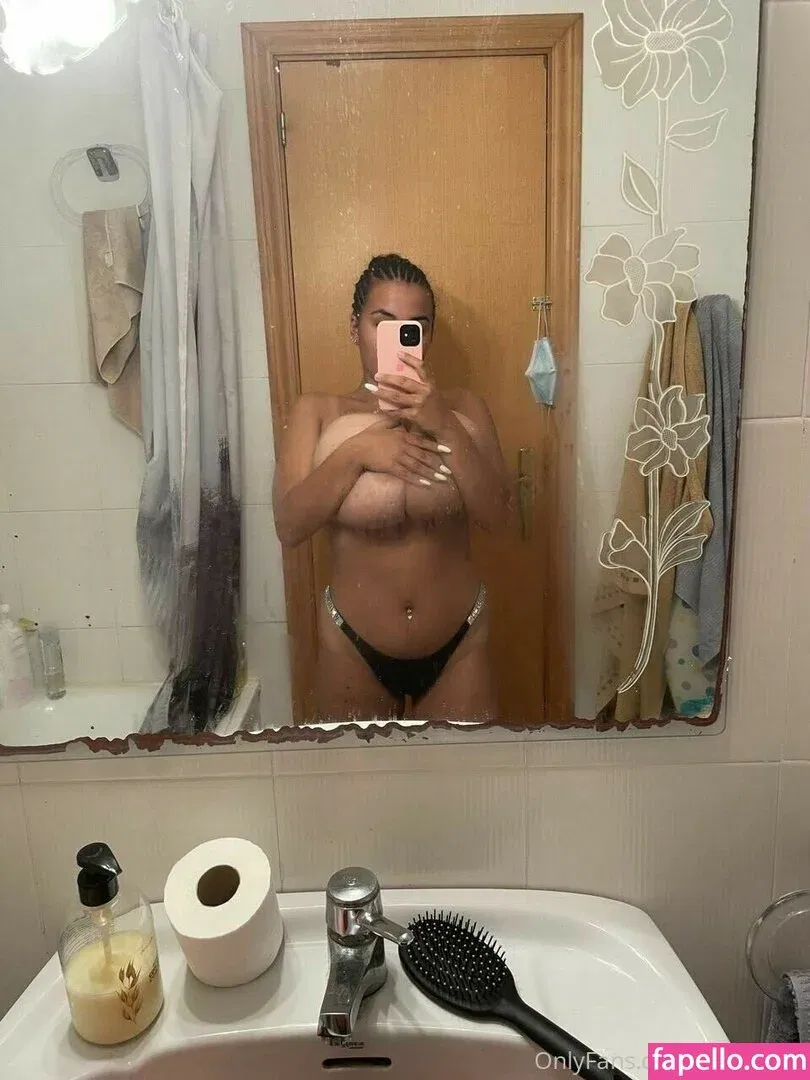 Anneris18 Onlyfans Photo Gallery 