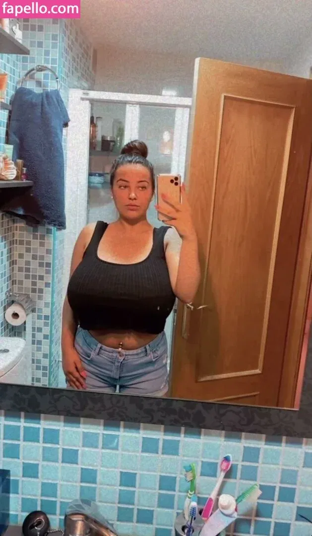 Anneris18 Onlyfans Photo Gallery 