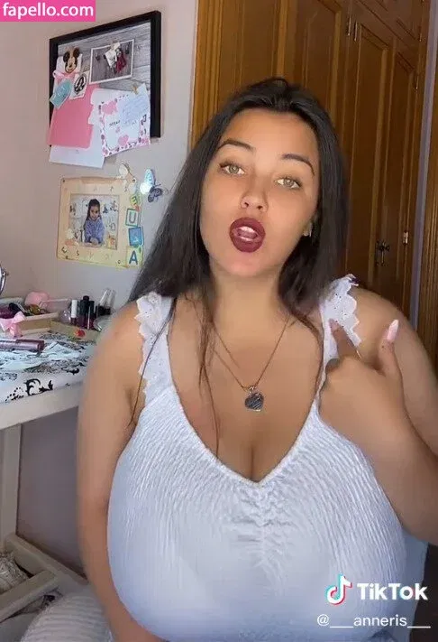 Anneris18 Onlyfans Photo Gallery 