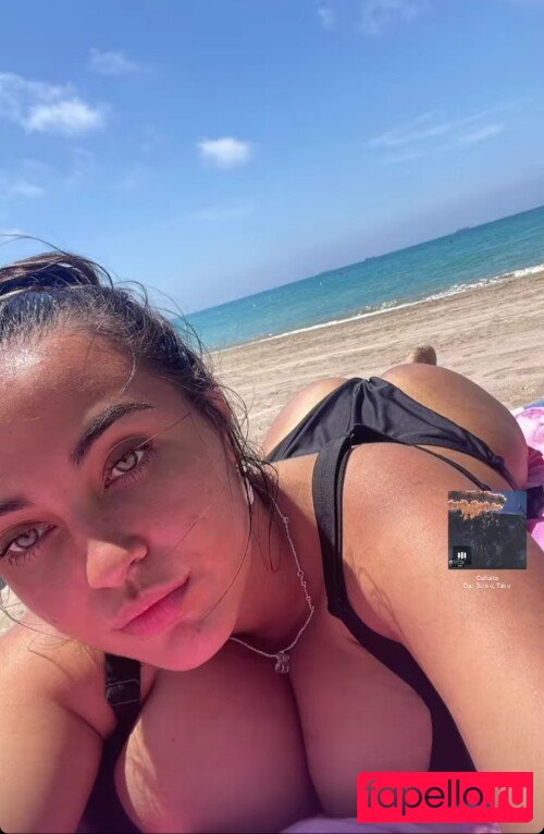 Anneris18 Onlyfans Photo Gallery 