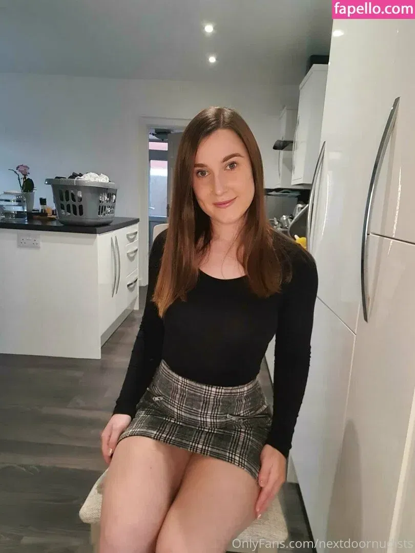 Nextdoornudists Onlyfans Photo Gallery 