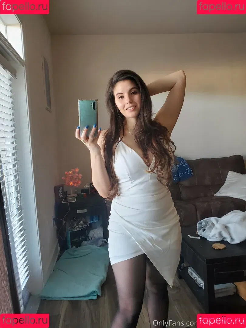 realaikobliss Onlyfans Photo Gallery 