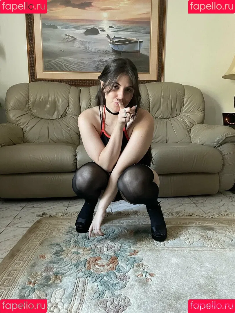 realaikobliss Onlyfans Photo Gallery 