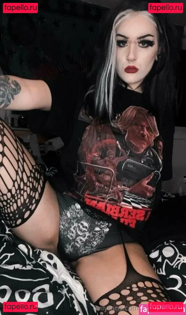 horror.wh4re Onlyfans Photo Gallery 