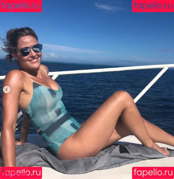 Jill Wagner Onlyfans Photo Gallery 
