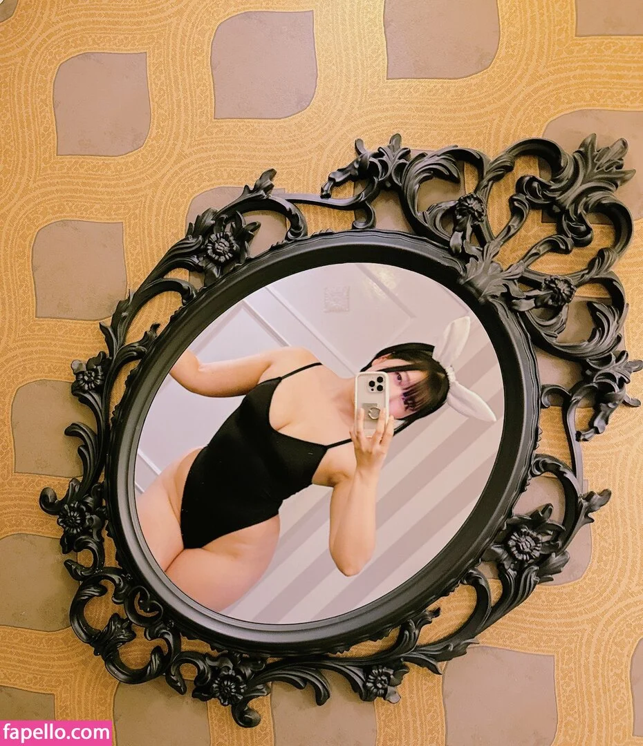 Momotino Onlyfans Photo Gallery 