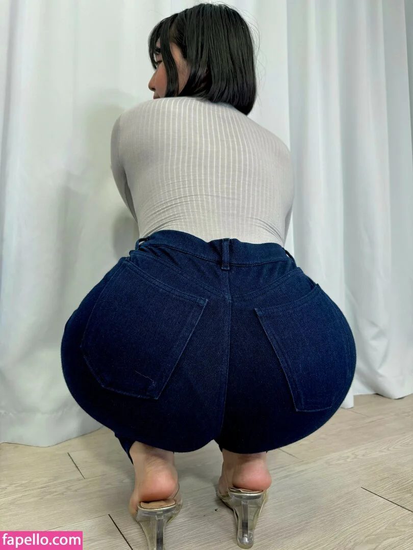 Momotino Onlyfans Photo Gallery 