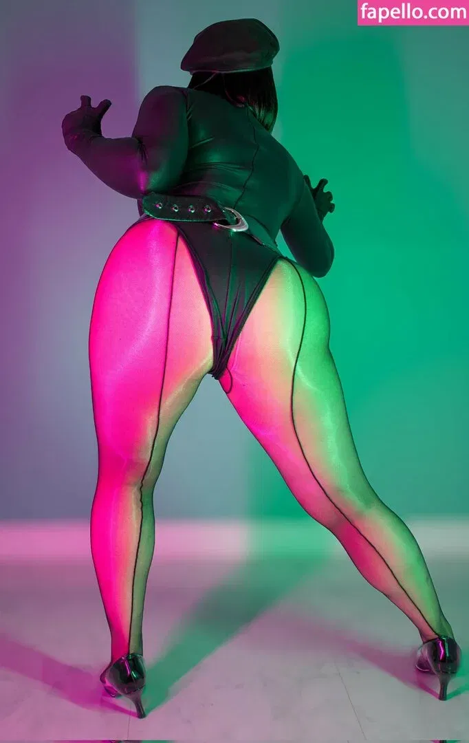 Momotino Onlyfans Photo Gallery 