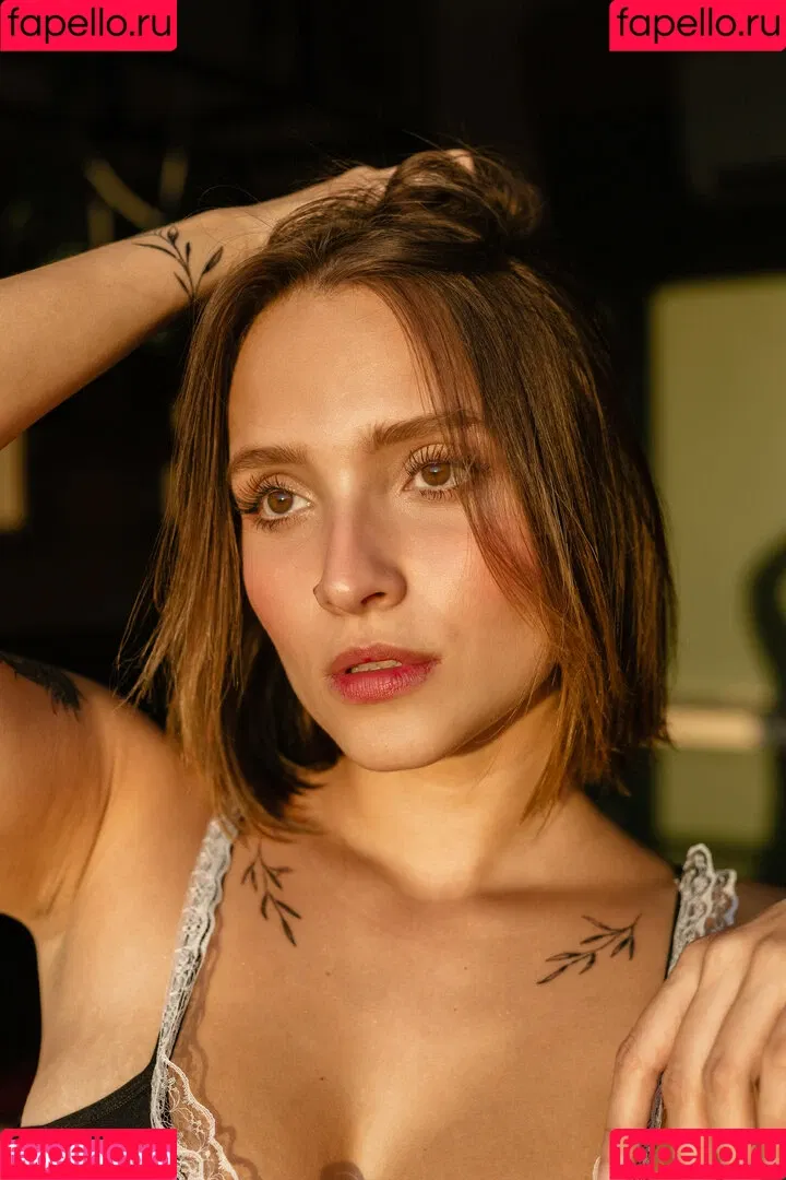 Clara Rosania Onlyfans Photo Gallery 