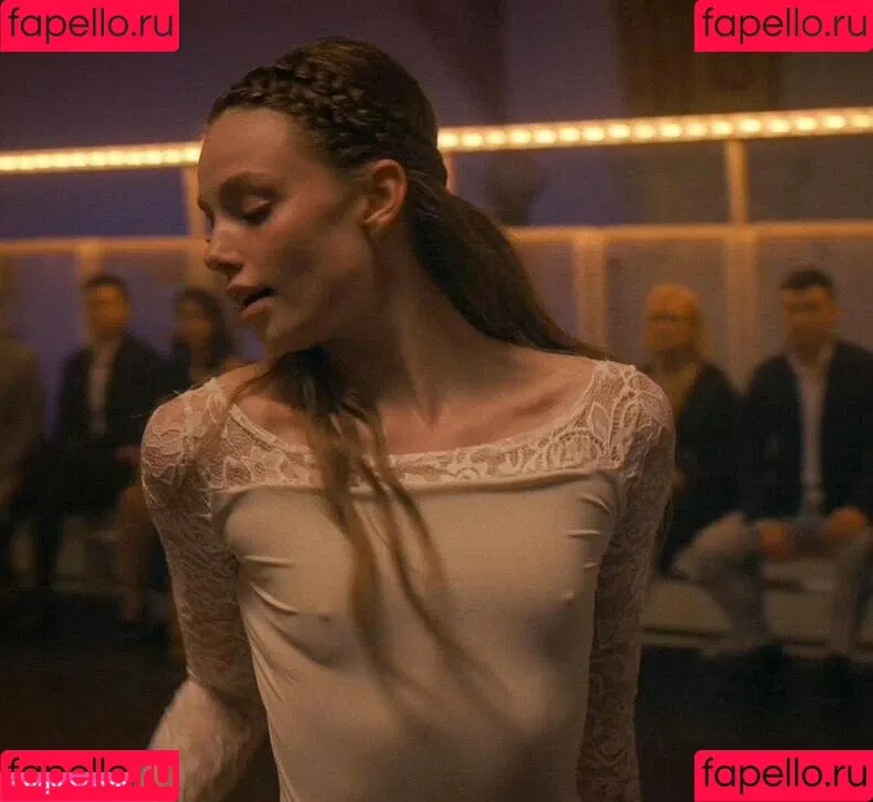 Kristine Froseth Onlyfans Photo Gallery 