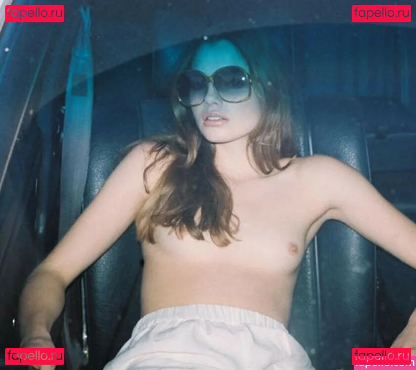 Kristine Froseth Onlyfans Photo Gallery 