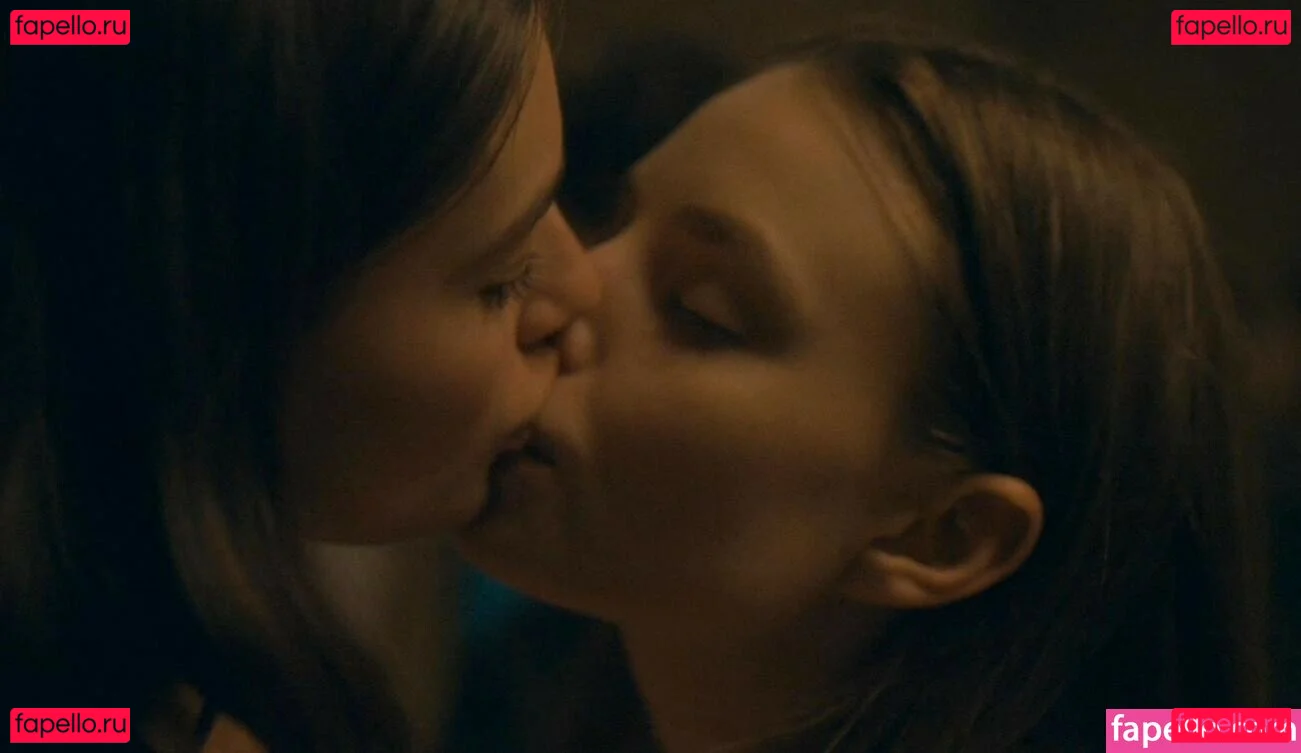 Kristine Froseth Onlyfans Photo Gallery 