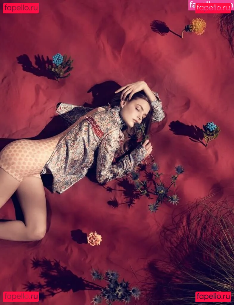 Kristine Froseth Onlyfans Photo Gallery 