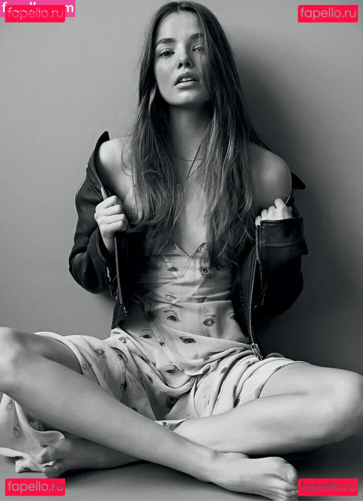 Kristine Froseth Onlyfans Photo Gallery 