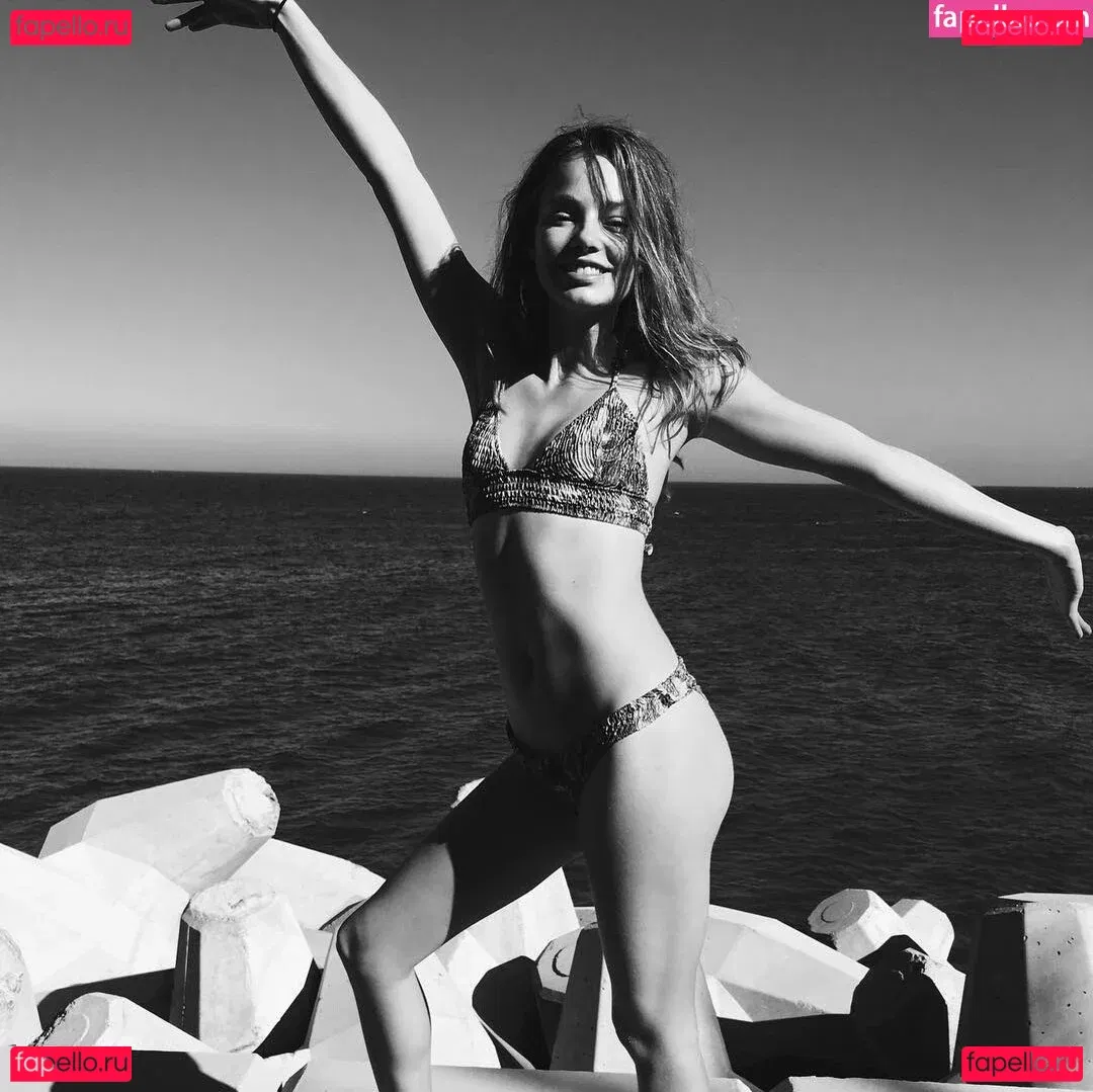 Kristine Froseth Onlyfans Photo Gallery 