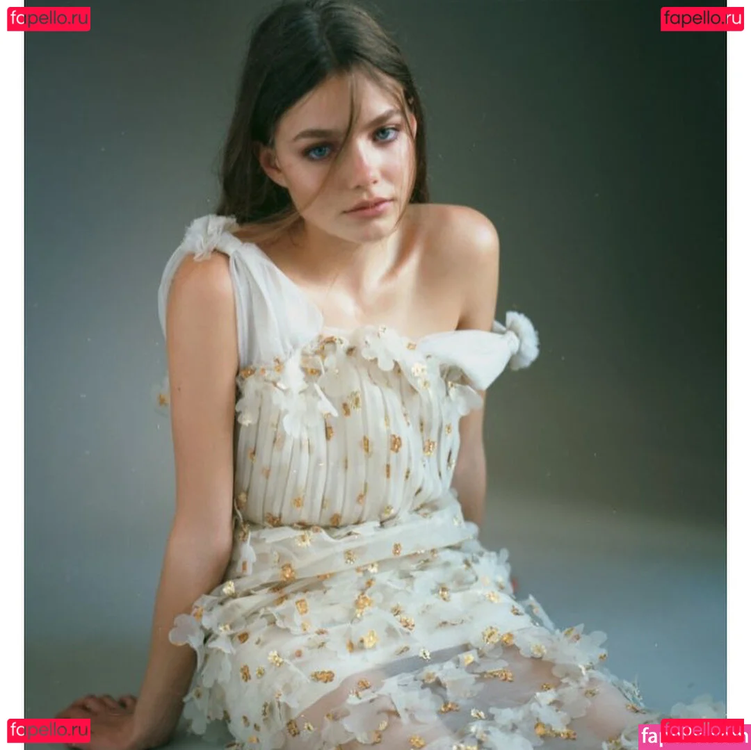 Kristine Froseth Onlyfans Photo Gallery 