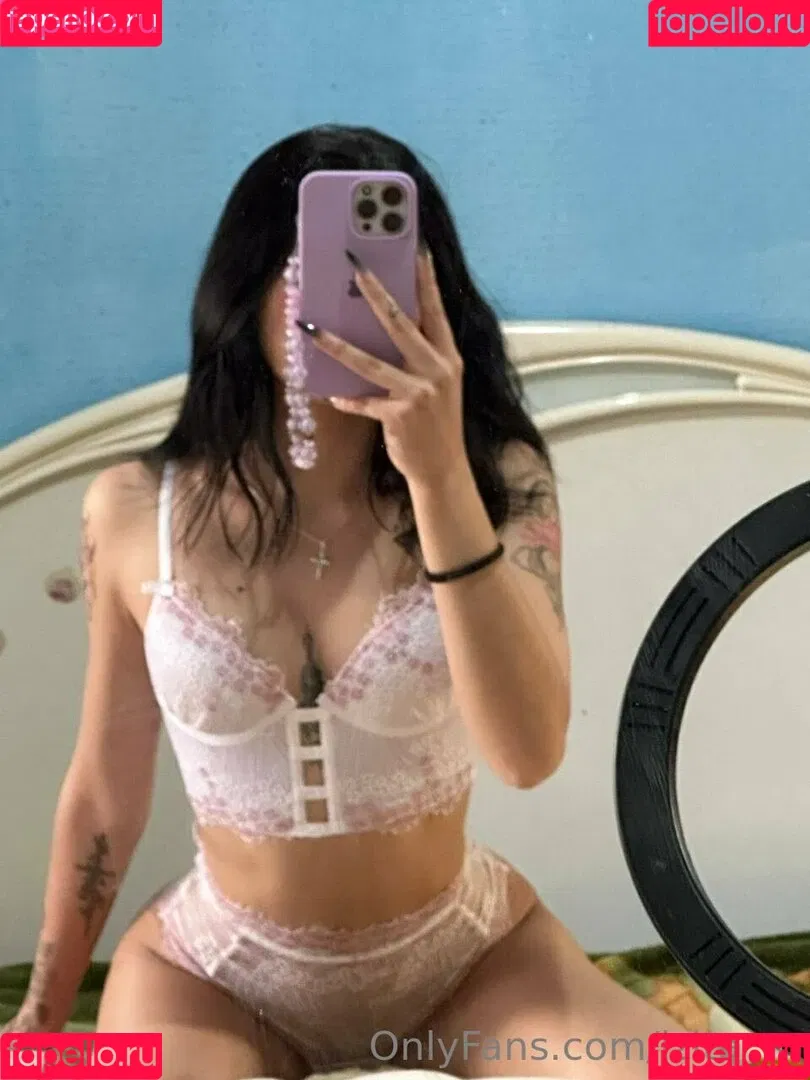 Izita.m Onlyfans Photo Gallery 